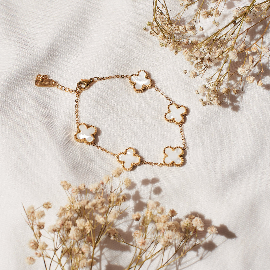 White Dove Clover Affair Jewellery Set - Salty Accessories