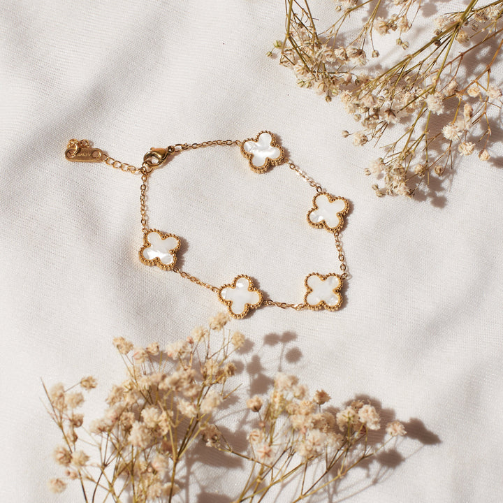 White Dove Clover Affair Jewellery Set - Salty Accessories